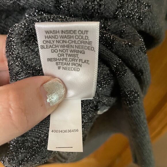 Simply Vera Wang Cardigan Size Medium Button Up Sweater Sparkly Floral Gray Grey - Picture 6 of 8